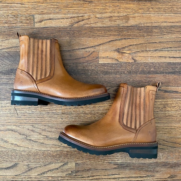 Frye | Shoes | Frye Ella Moto Chelsea 